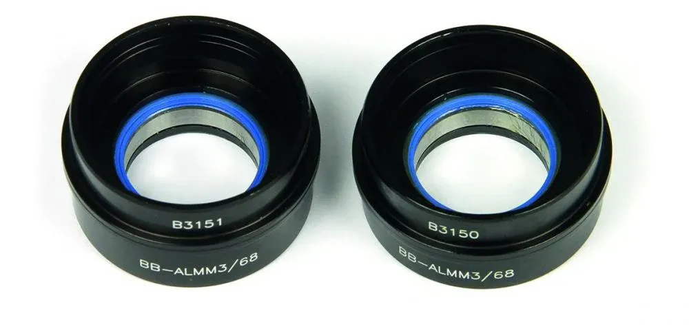 FSA Innenlager MTB M3 BB30 68 mm auf MegaExo 24 mm - präzises MTB-Tuning Neu