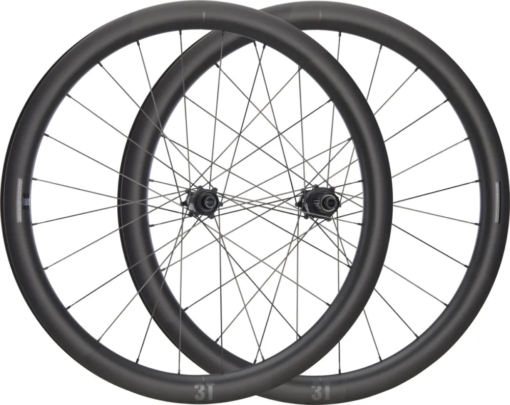Schneller Versand 3T Discus 45|40 Carbon-Ti Disc Center Lock Carbon 28" Laufradsatz - Campagnolo N3W | 142 mm | 100 mm | 28" | Non Boost | Non Boost