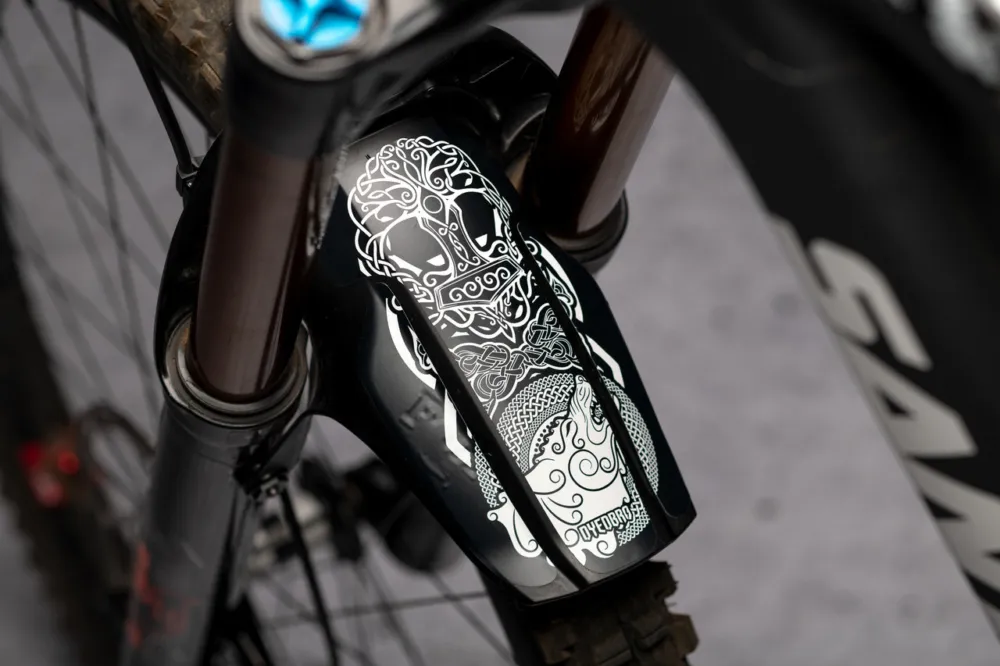Mega-Angebot DYEDBRO Decal Kit für Fox Racing Shox 36 / 38 Mudguard - viking