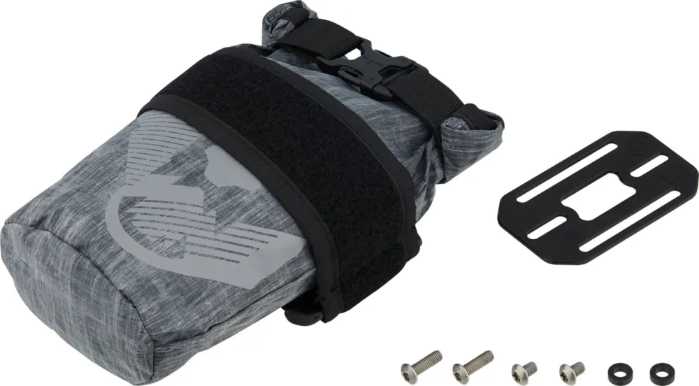 Letzte Chance Wolf Tooth Components B-RAD TekLite Roll Top Rahmentasche mit Montageplatte - black | 600 ml