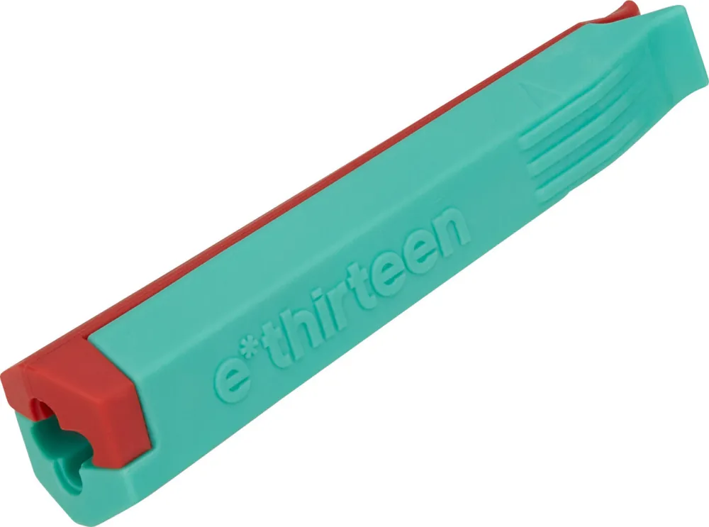 Nur Heute e-thirteen Tubeless Tire Plug & Reifenheber Kit - red-seafoam